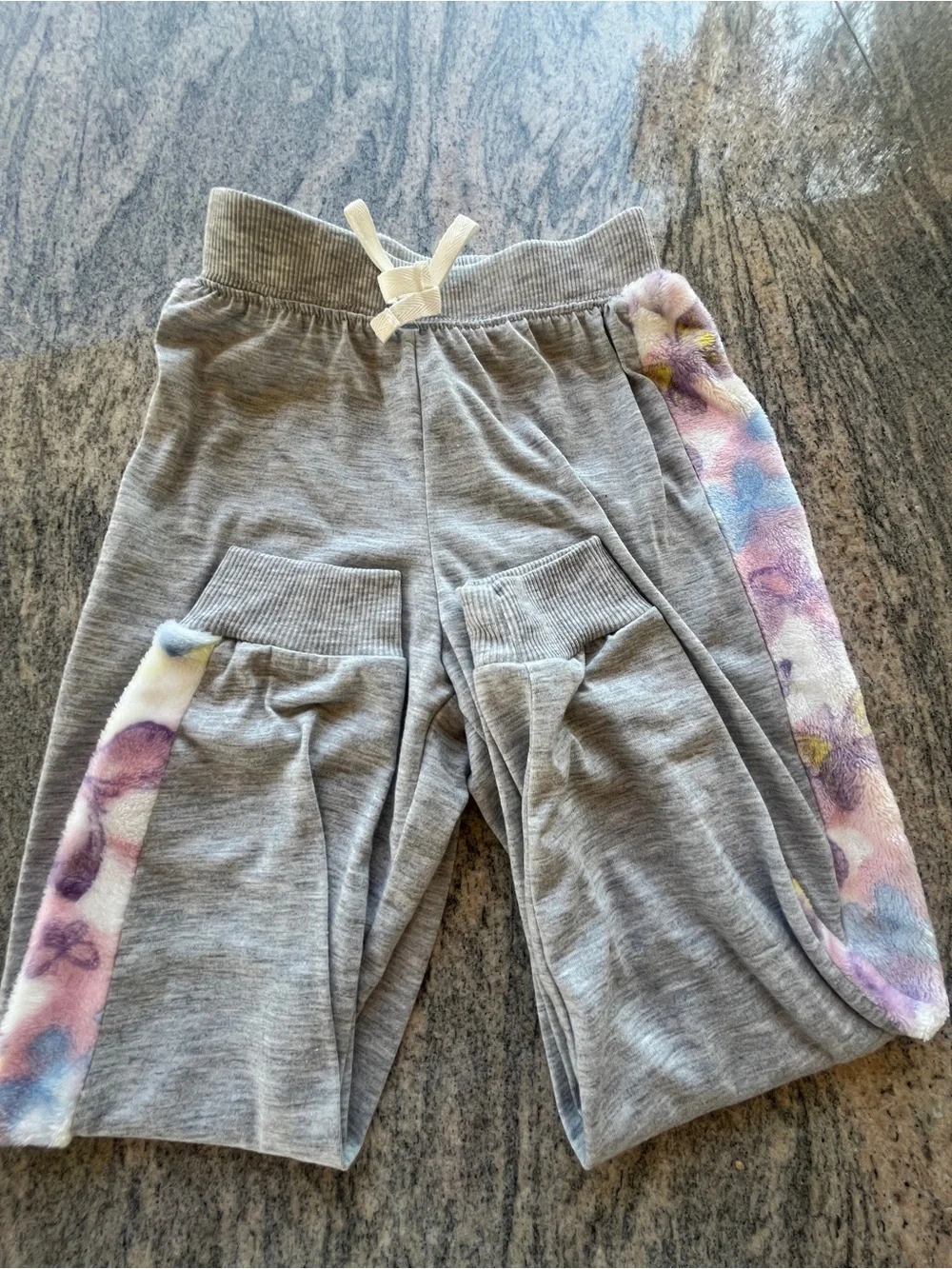 BCBG Girls lounge set